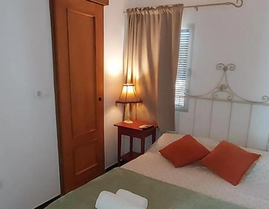 Rocio Rooms-1