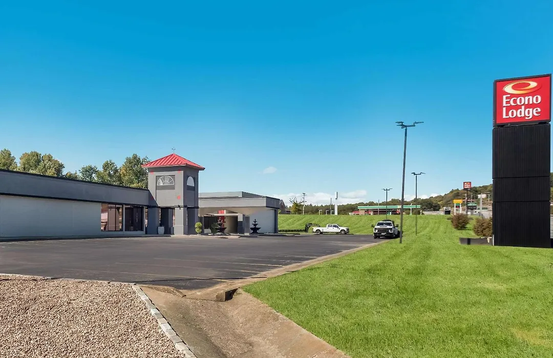 Econo Lodge Cave City-1