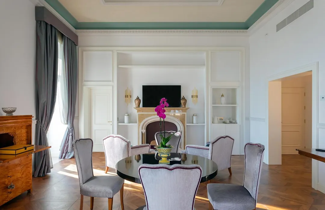 Grand Hotel Des Etrangers- The Leading Hotels Of The World-1