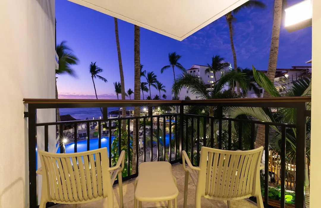 Buenaventura Grand Hotel & Great Moments-1