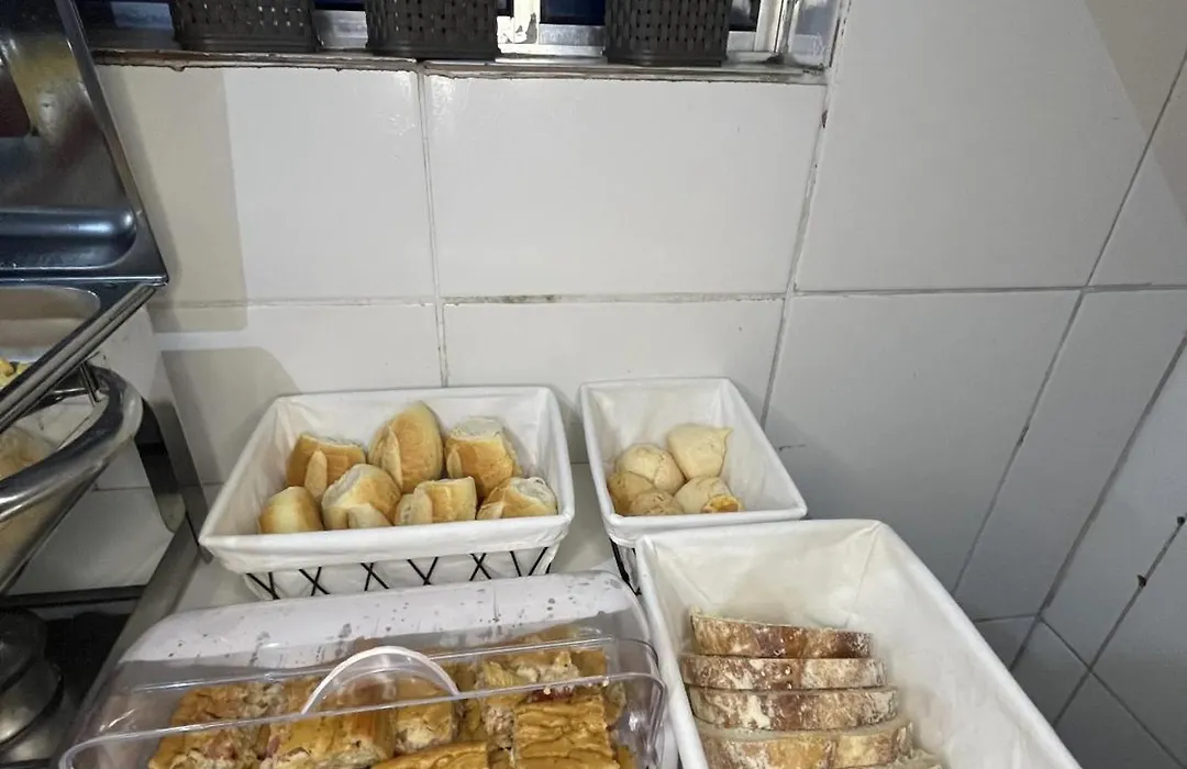 Pousada Aloha Santos-1