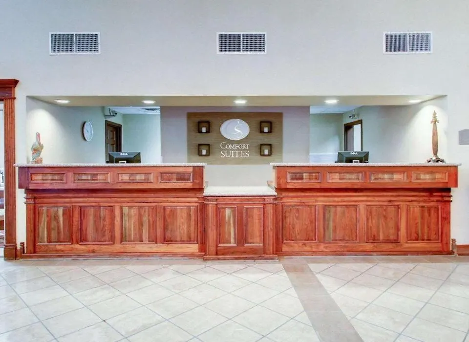Clarion Suites Vidalia-1