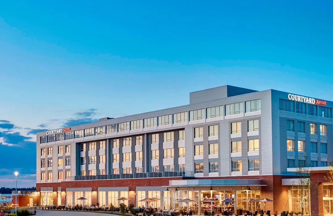 Courtyard By Marriott Erie Bayfront-1