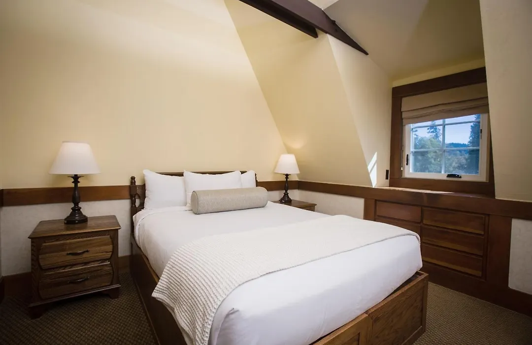 Ucla Lake Arrowhead Lodge-1
