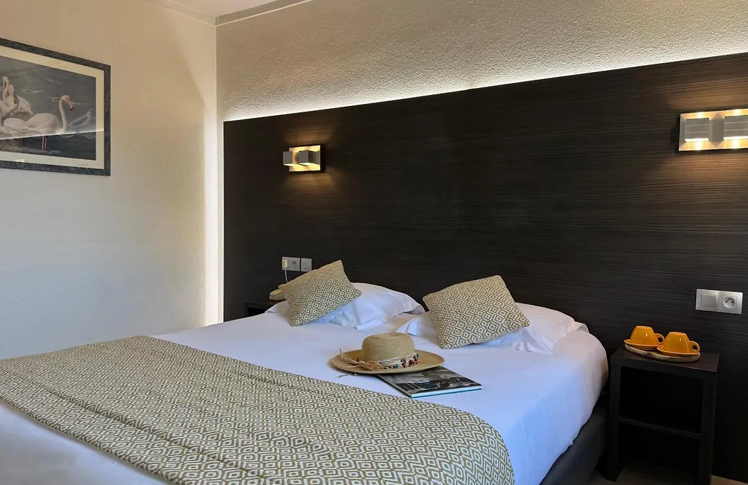 Le Cheval Blanc-1