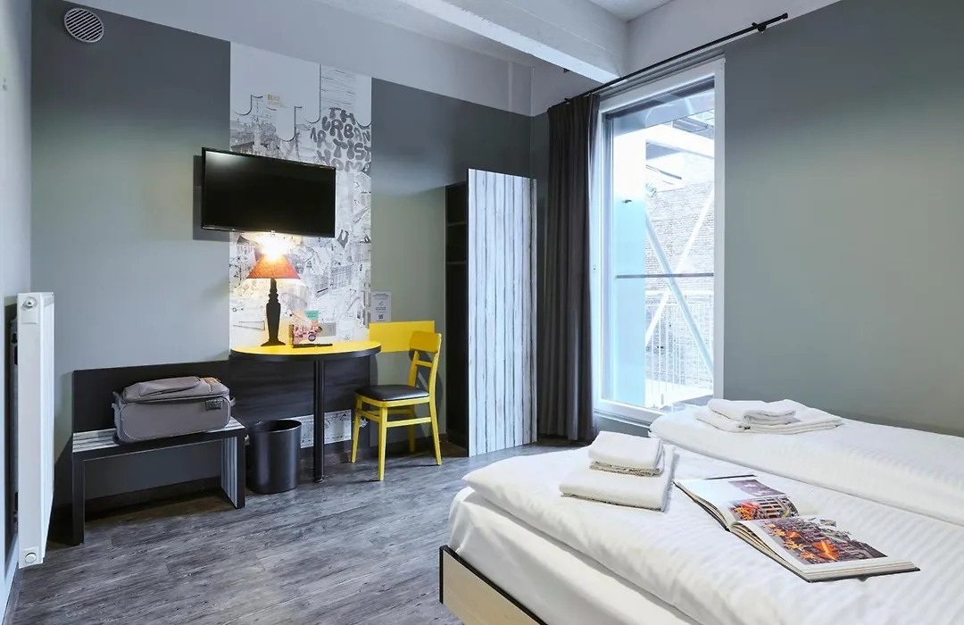 Meininger Hotels Bruxelles City Center-1