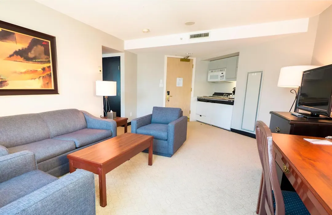 Rosedale On Robson Suite Hotel-1