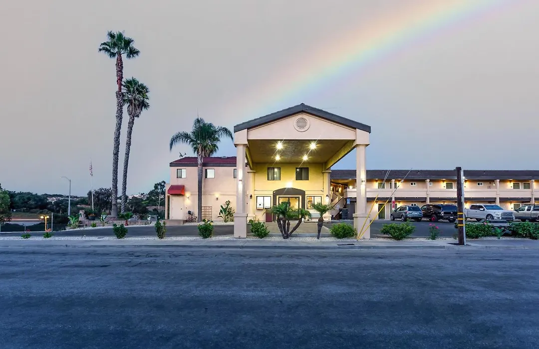 Aloha Inn-1