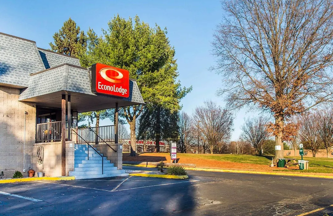 Econo Lodge Milldale - Southington-1