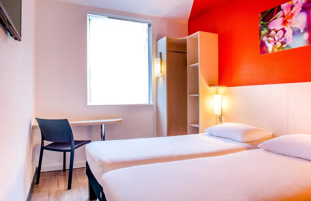 Ibis Budget Cannes Centre Ville-1