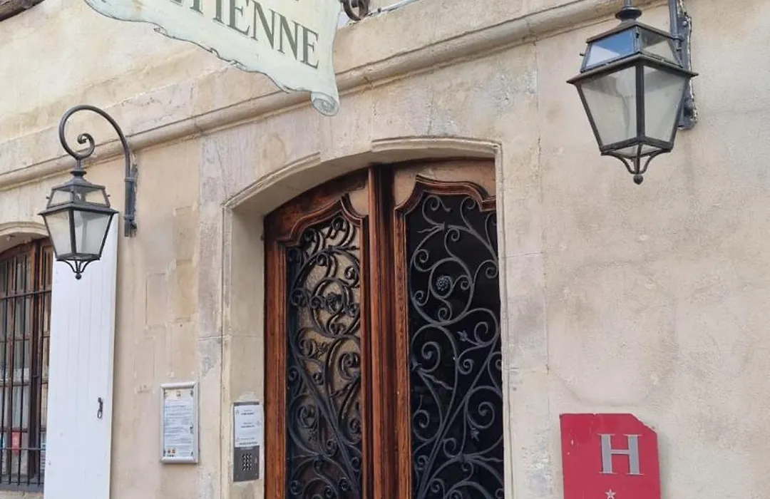 Hotel Saint Etienne-1