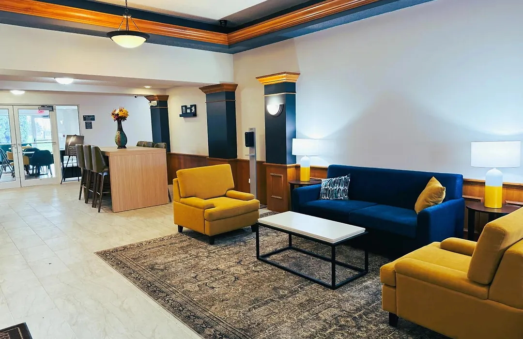 Comfort Inn & Suites Sheboygan I-43-1