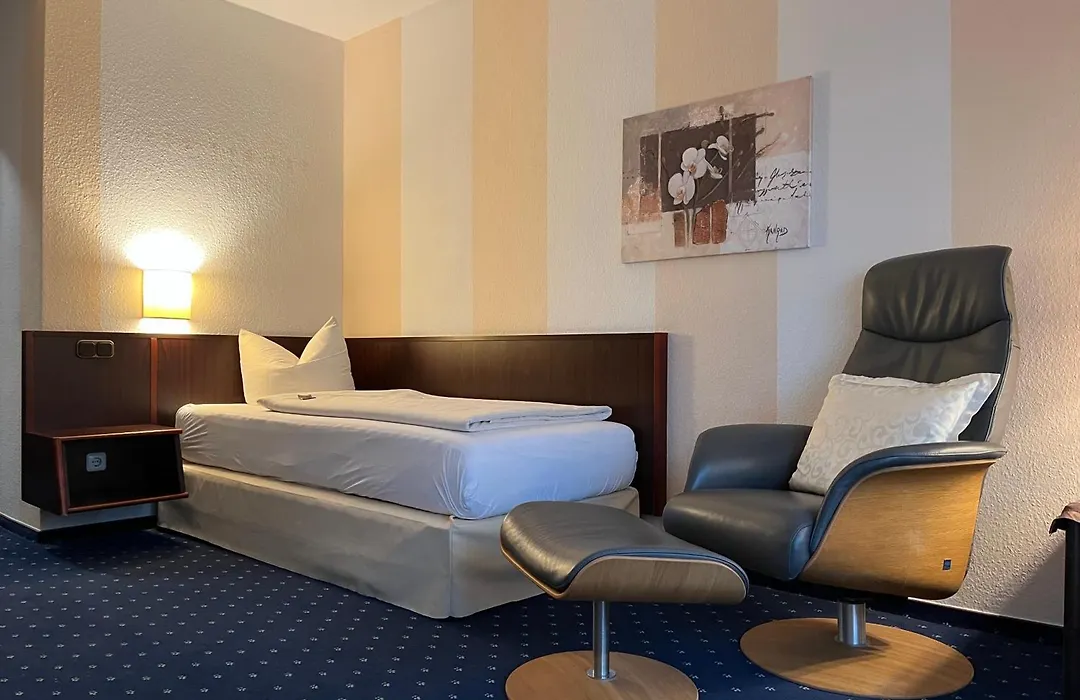 Hotel Senator-1