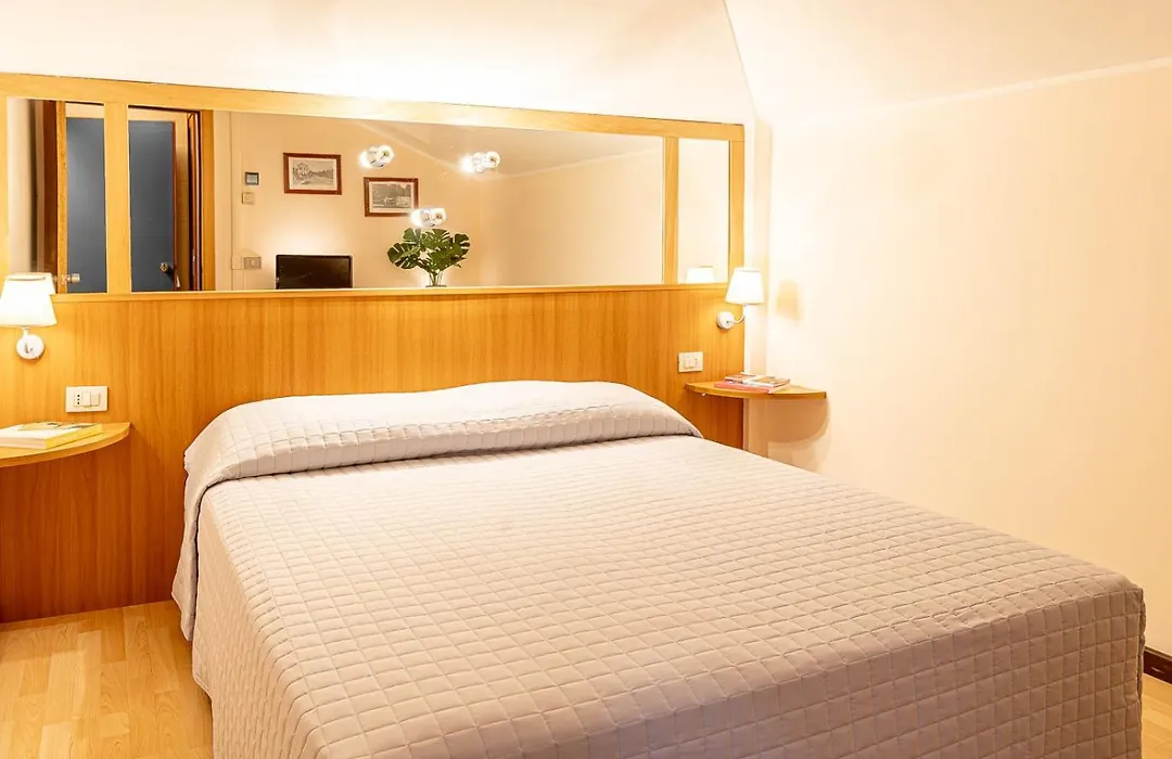 Hotel Ziò Imola-1