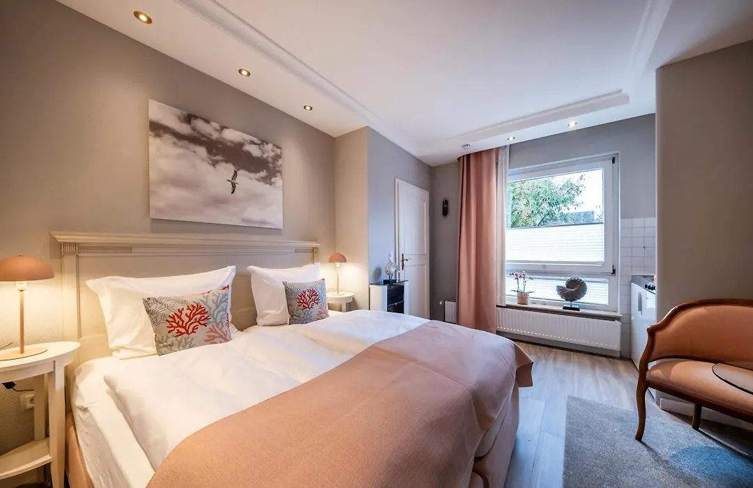Büngers Apartment-Hotel mit Gartensauna - modern, gemütlich und strandnah-1