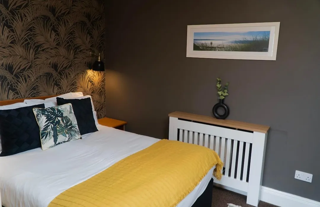 The White House Inn - Whitby-1