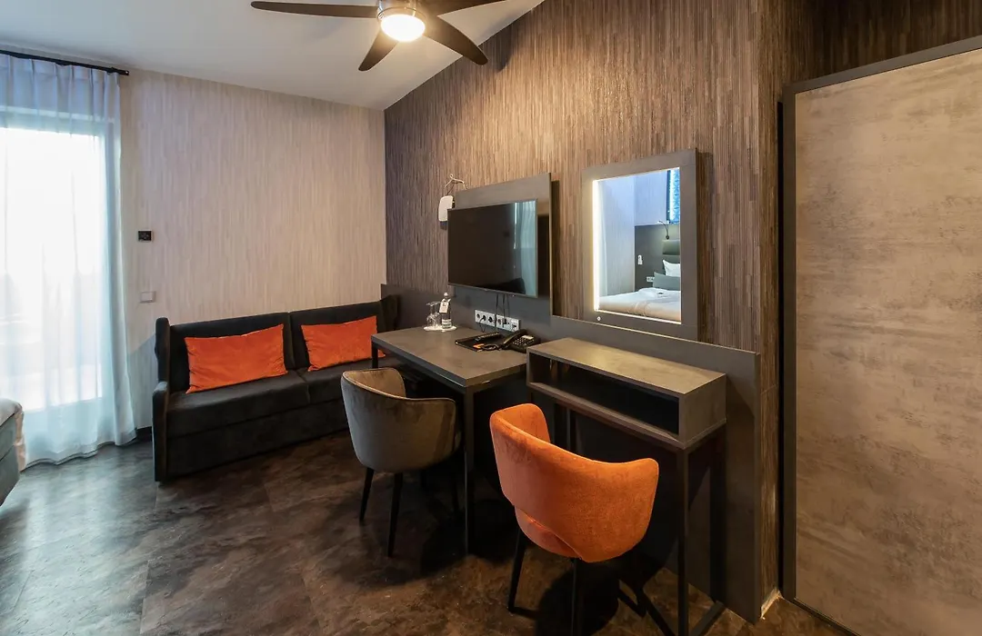 Gs Hotel-1