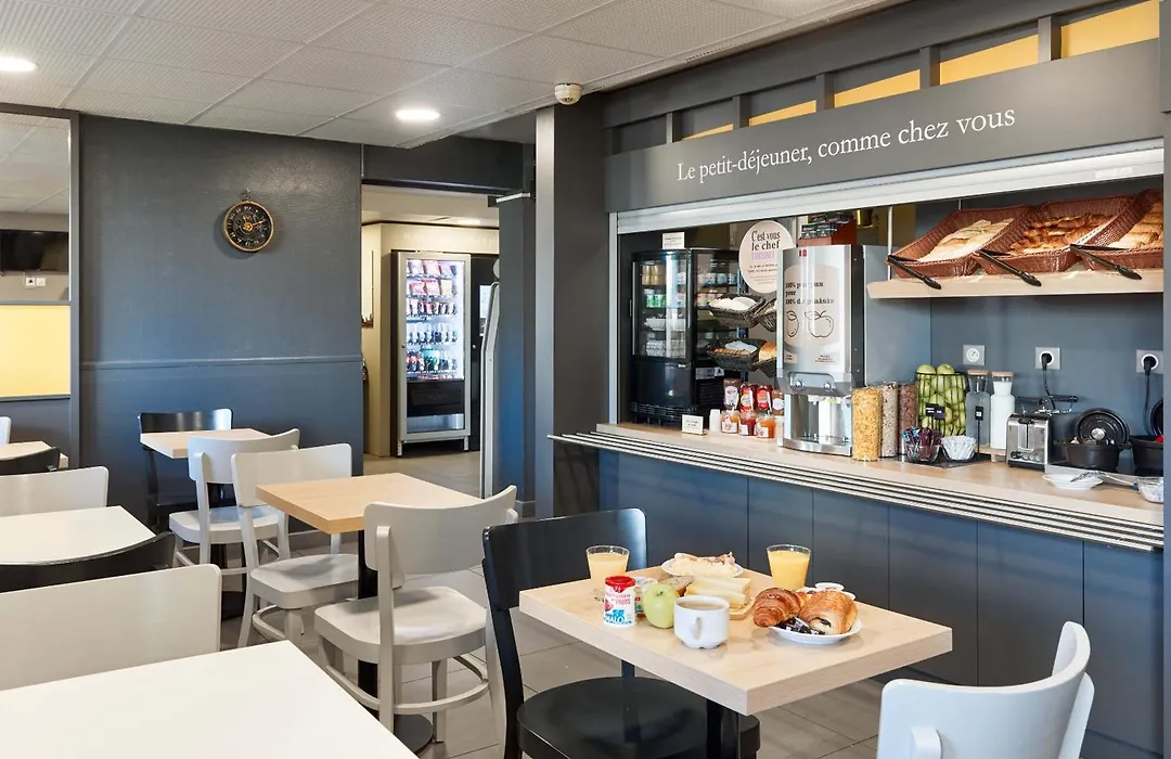 B&B HOTEL Corbeil-Essonnes-1