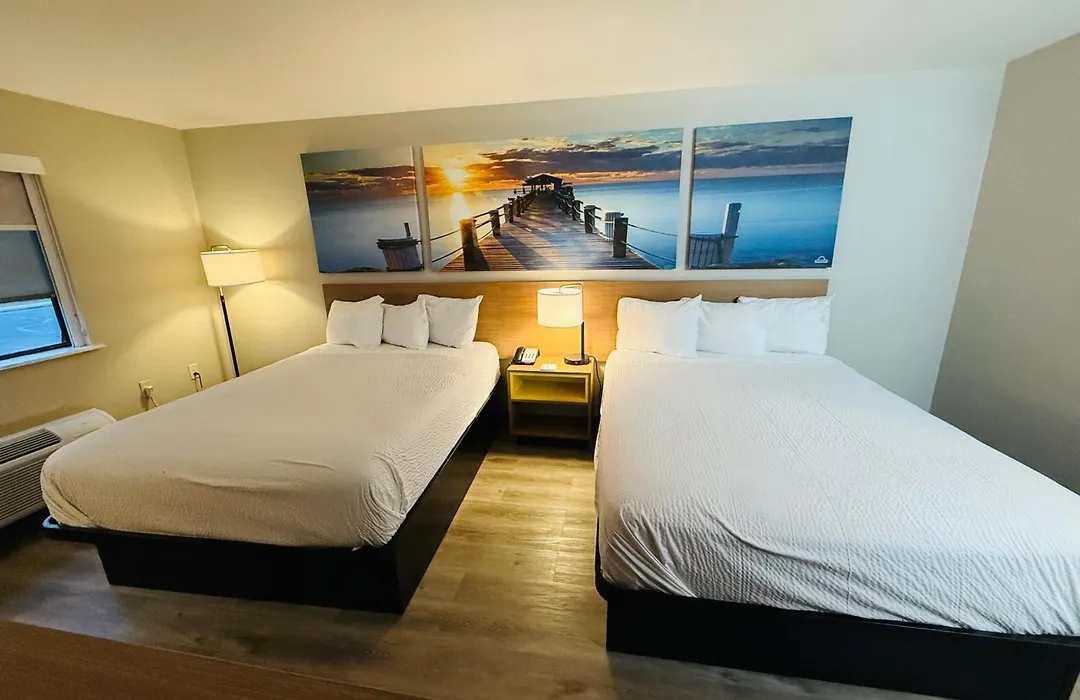 Days Inn & Suites By Wyndham Brinkley-1