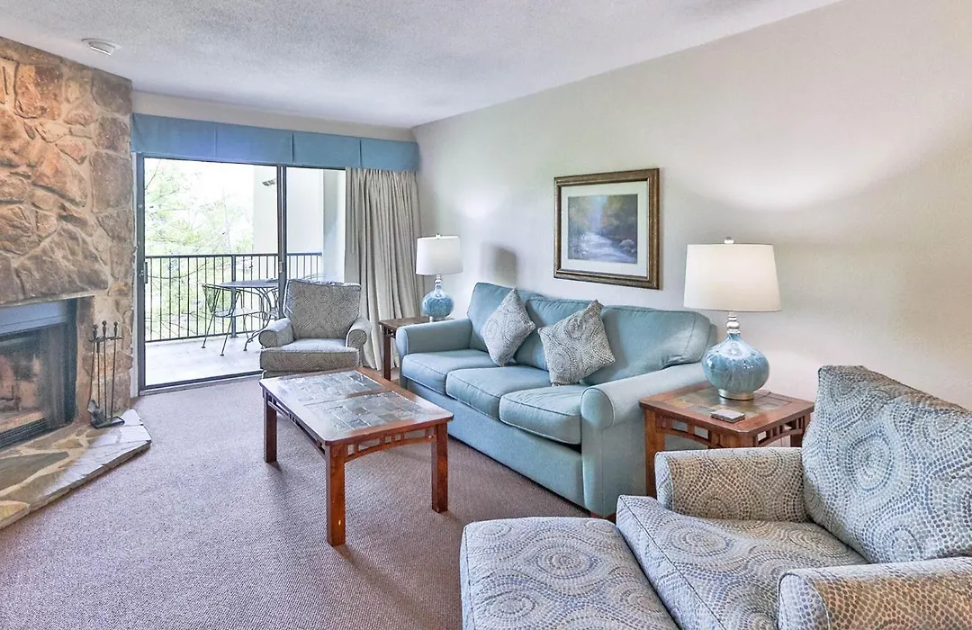 Laurel Point Resort-1