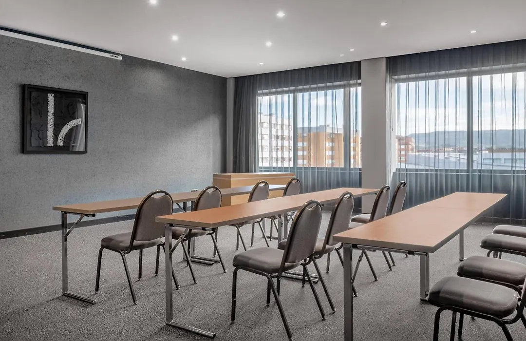 AC Hotel Gijón by Marriott-1