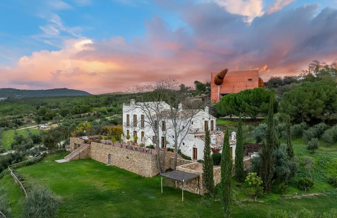Cortijo La Almazara-1