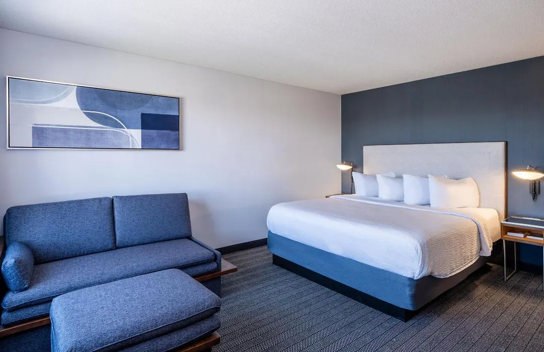 Courtyard By Marriott Colorado Springs South-1