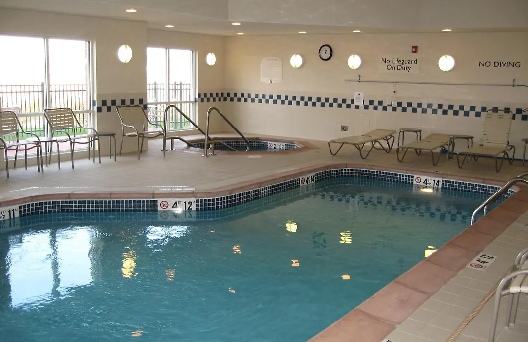 Fairfield Inn & Suites Ames-1