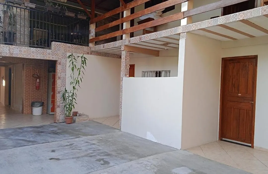 Hospedaria Recanto dos Pássaros-1