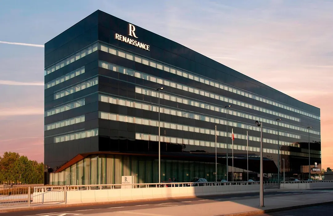 Renaissance Warsaw Airport Hotel-1