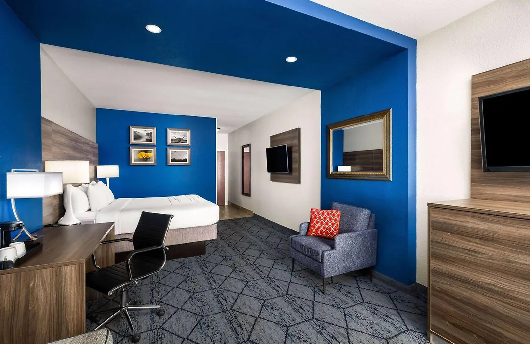 La Quinta By Wyndham Denton - University Drive-1