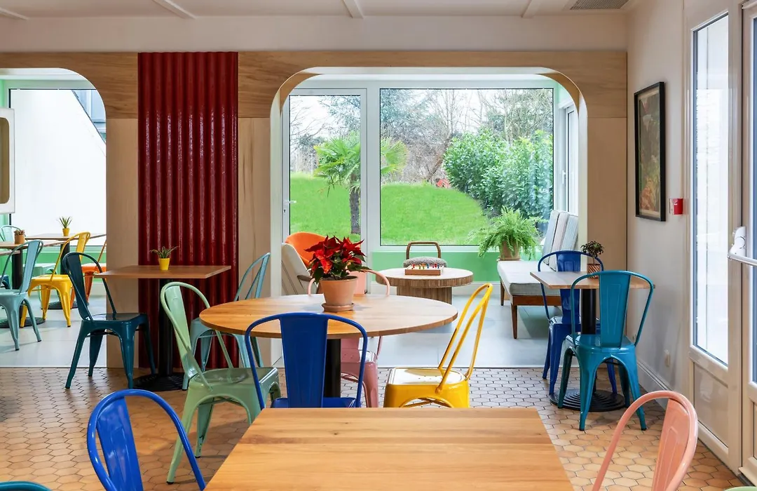 Greet Hotel Chatellerault-1