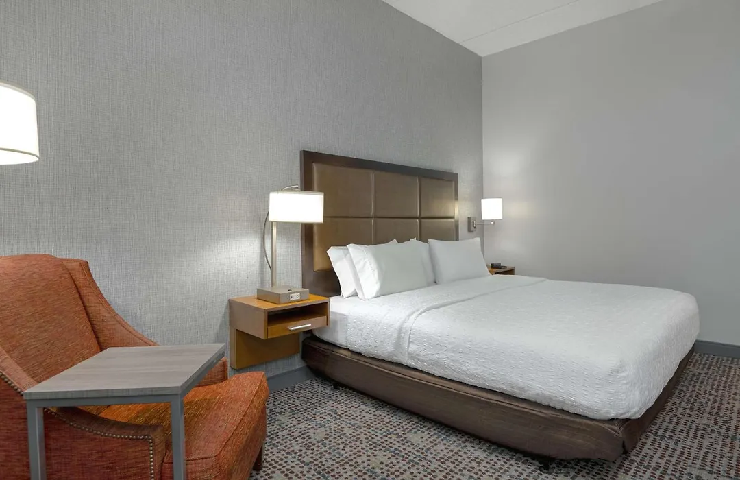 Hampton Inn Tallahassee-Central-1
