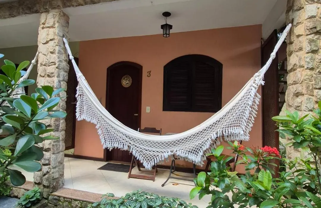 Aratinga Inn-1