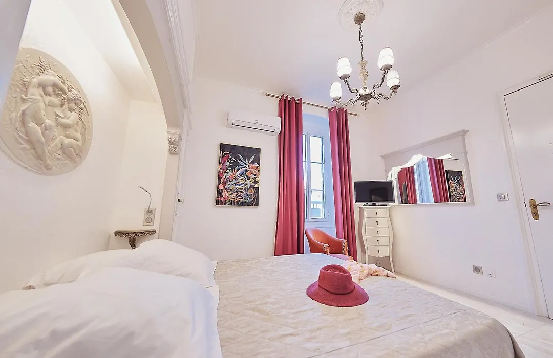 Le Magnolia-1