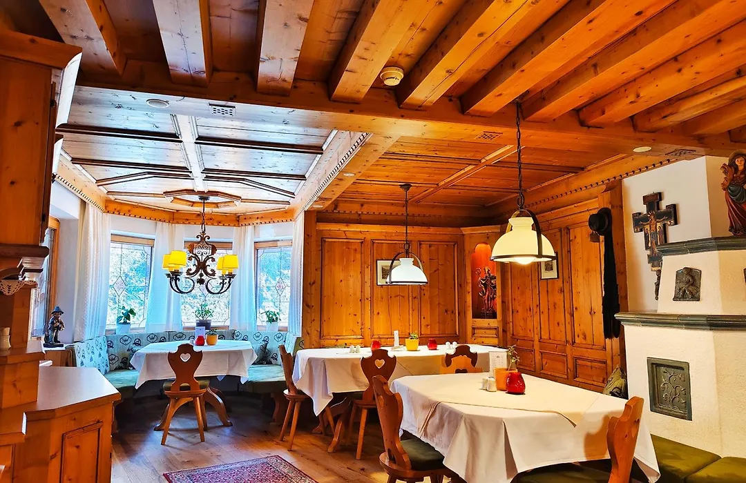 Hotel Stolz-1