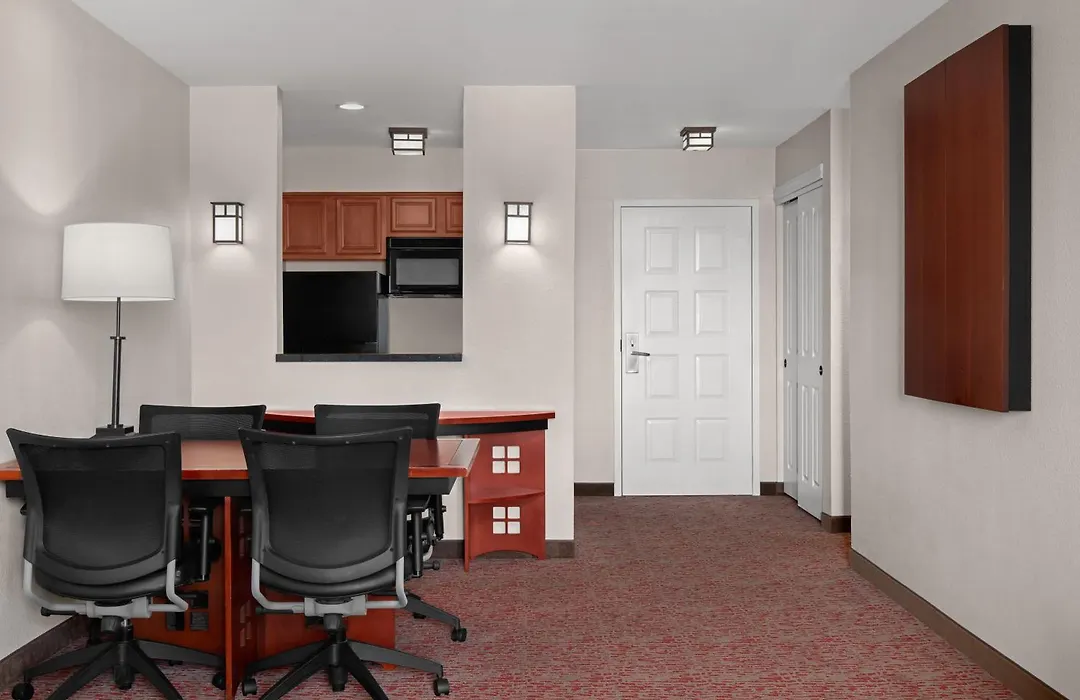 Larkspur Landing Extended Stay Suites Renton-1