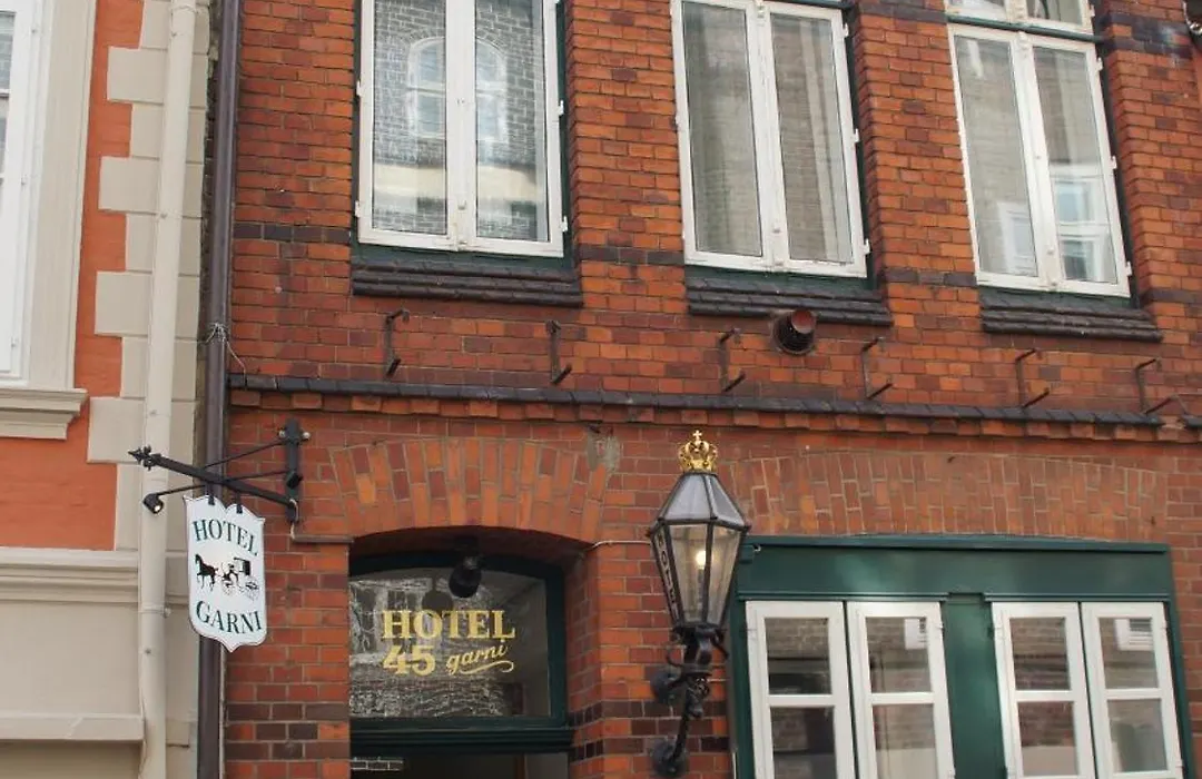 HOTEL alt lüneburger Kutscherstuben-1
