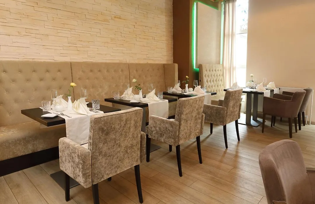 Best Western Hotel Rosenau-1