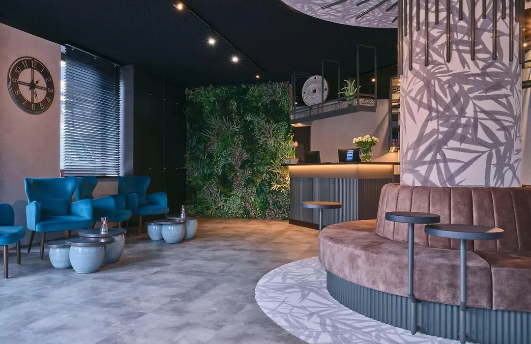 Best Western Plus Hotel Regence-1