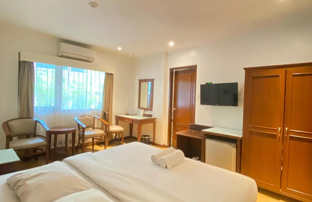 Cipta Hotel Wahid Hasyim-1