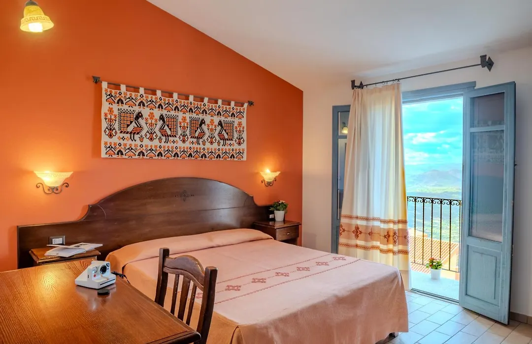 Hotel Bia Maore-1