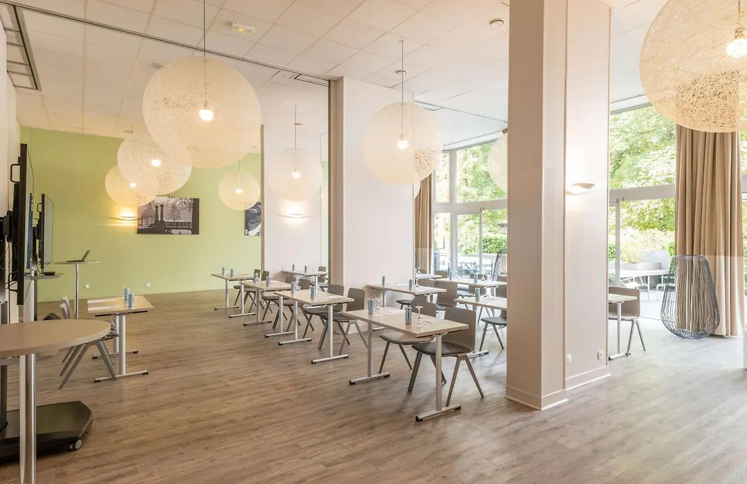 Best Western Plus Hotel Du Parc Chantilly-1