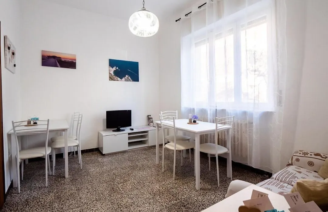 Casa Mafalda - Rooms, Friends And More - Affittacamere, Guest House-1
