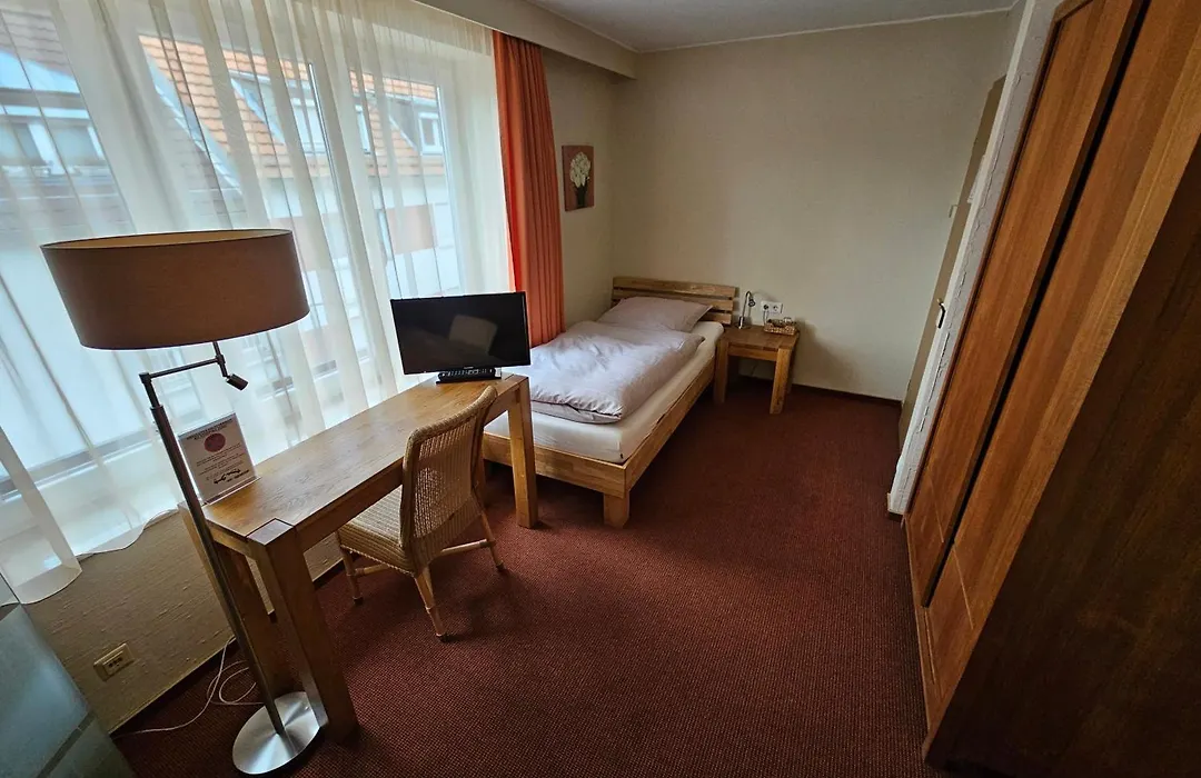 Hotel Donnersberg-1