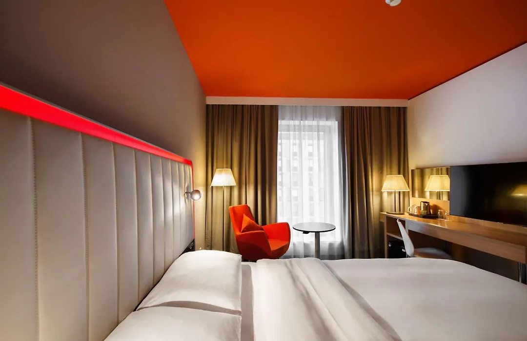 Park Inn By Radisson Frankfurt Airport-1