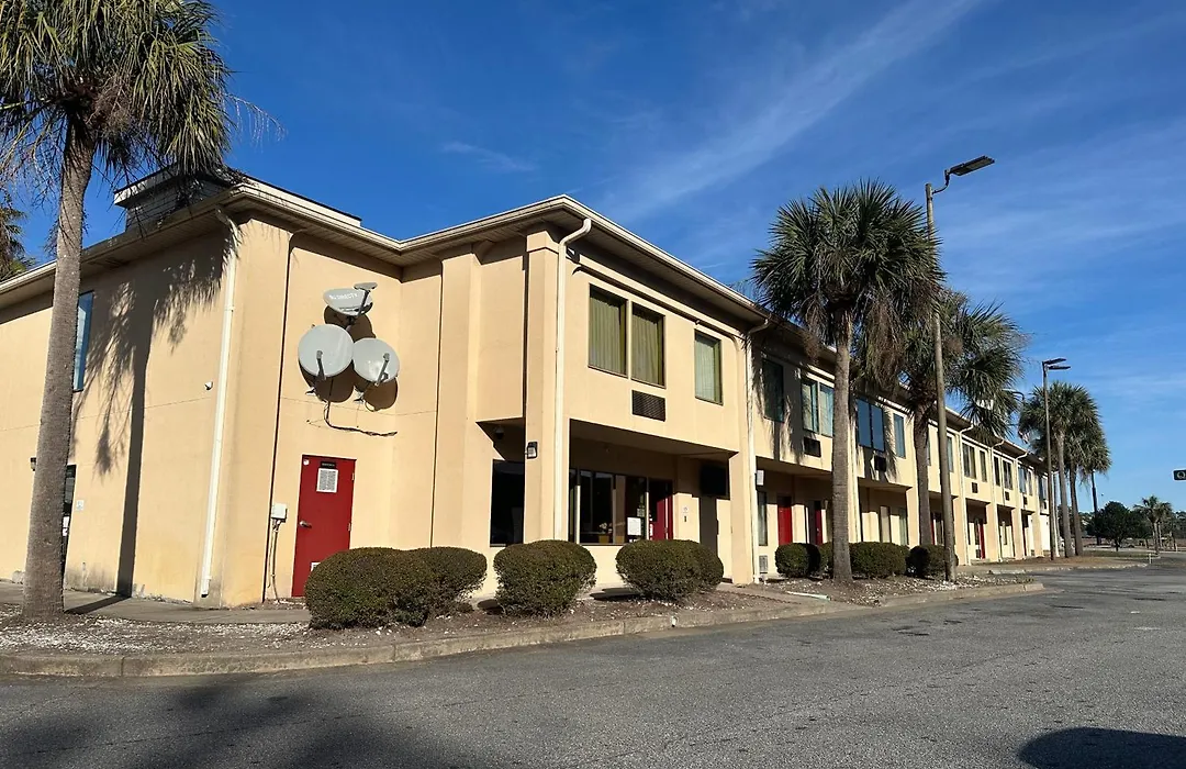 Guest Cottage & Suites By Oyo Brunswick-Golden Isles-1