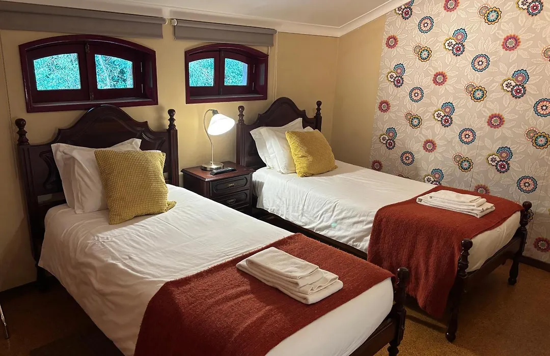 Chalet Relogio Guesthouse-1