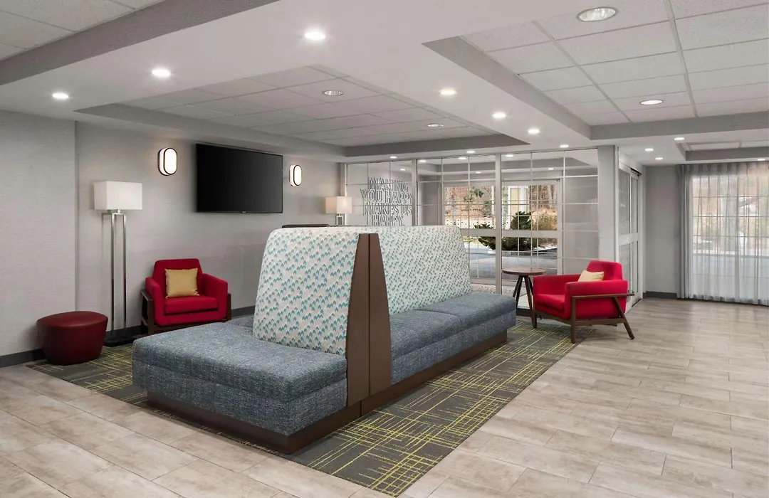 Hampton Inn Sturbridge-1