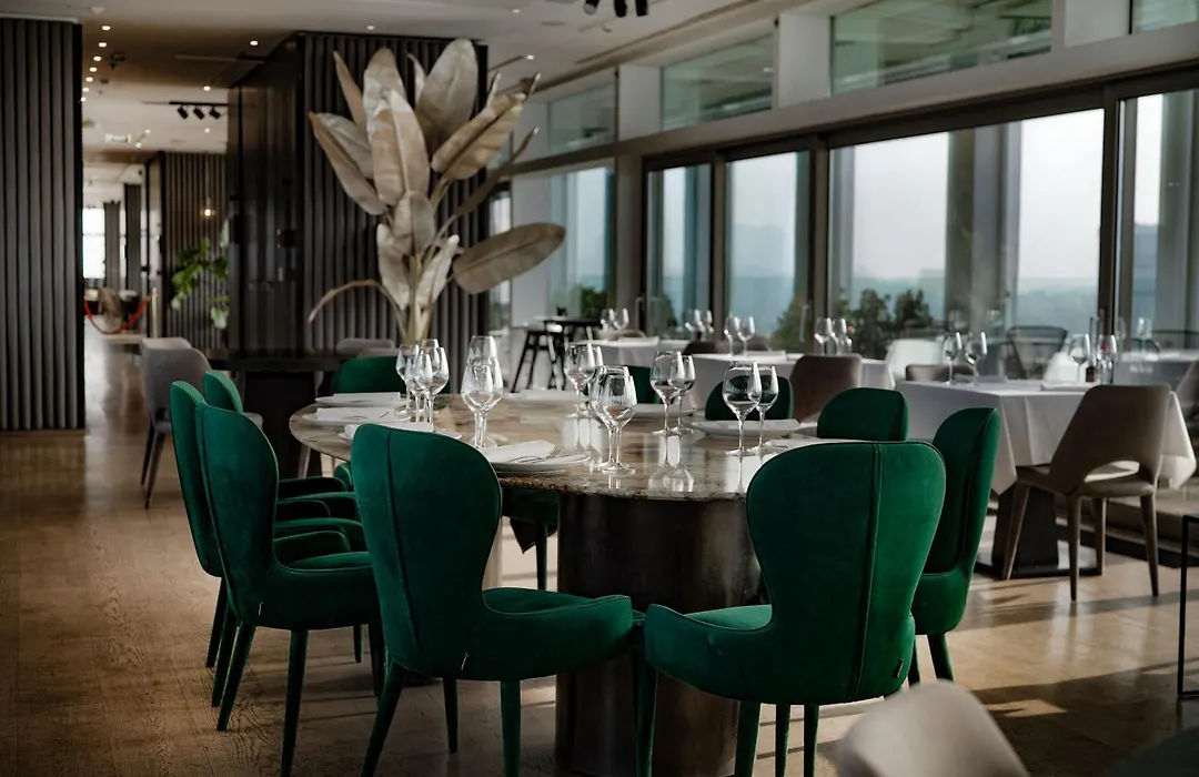 Metropol Palace, Belgrade-1